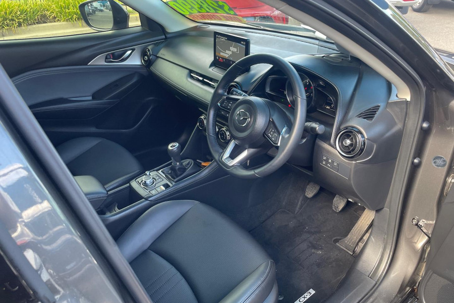 2021 Mazda CX-3 DK sTouring SUV Image 9
