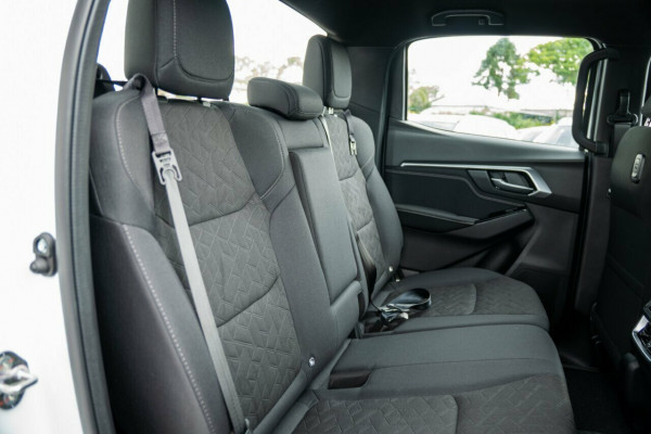 2026 MY25.5 Isuzu D-MAX RG LS-U Cab Chassis Image 7