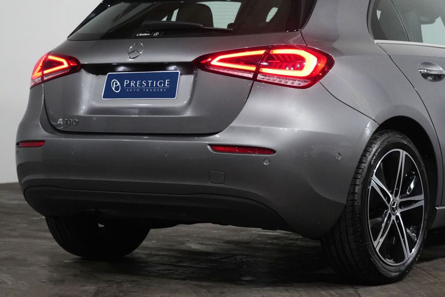 2019 Mercedes-Benz A-Class A180 Hatch Image 8