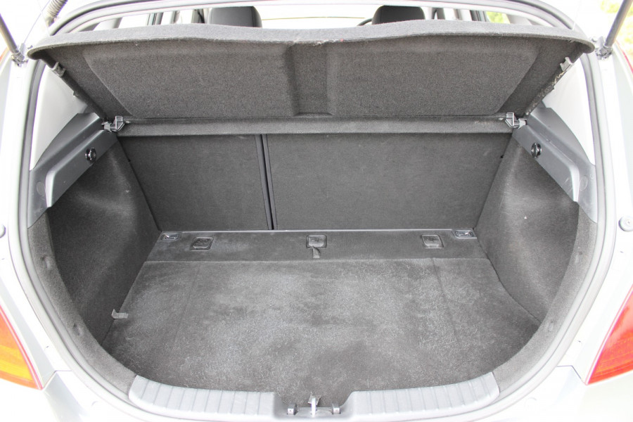 2009 Hyundai I30 FD  SX Hatchback Image 7