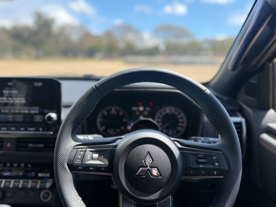 2026 Mitsubishi Triton MV Raider Ute Image 14