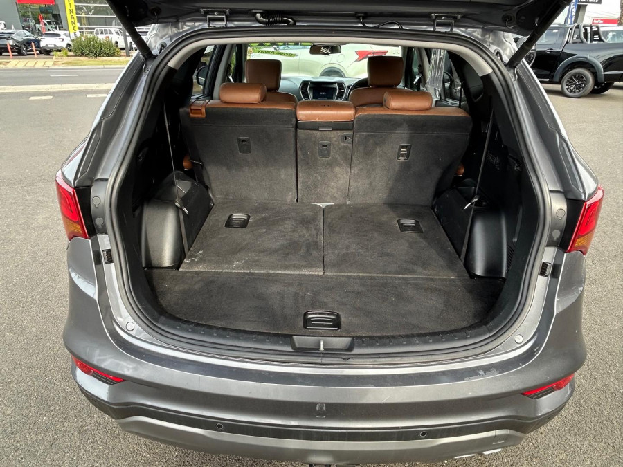 2017 MY18 Hyundai Santa Fe DM5 Series II Highlander SUV Image 33