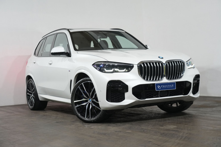 2022 BMW X5 xDrive30d SUV Image 1