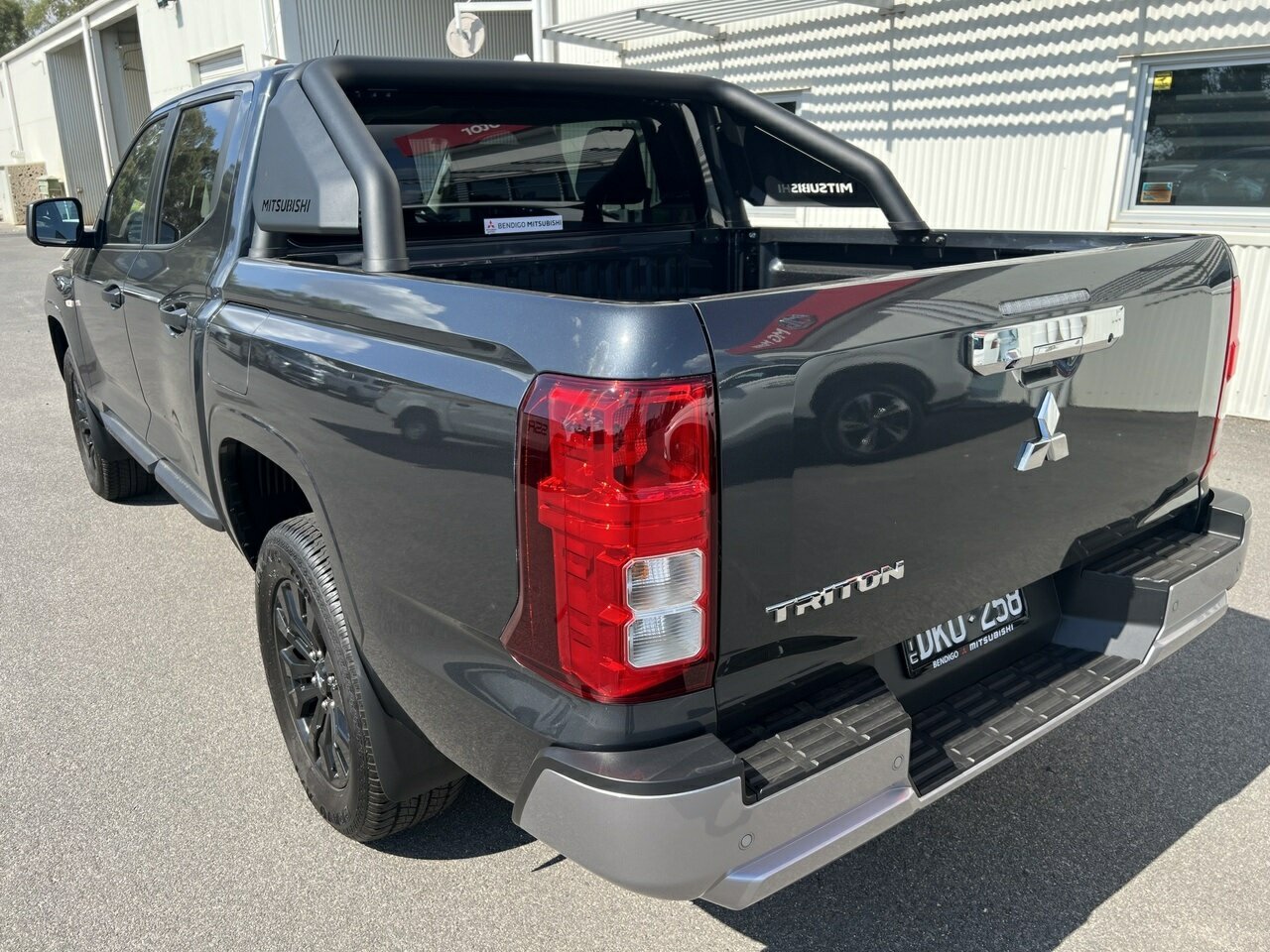2024 MY24.5 Mitsubishi Triton MV GLX-R Ute Image 8