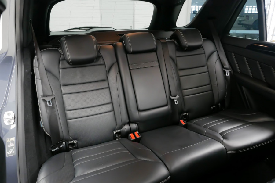 2012 Mercedes-Benz M-Class W166 ML63 AMG SUV Image 35