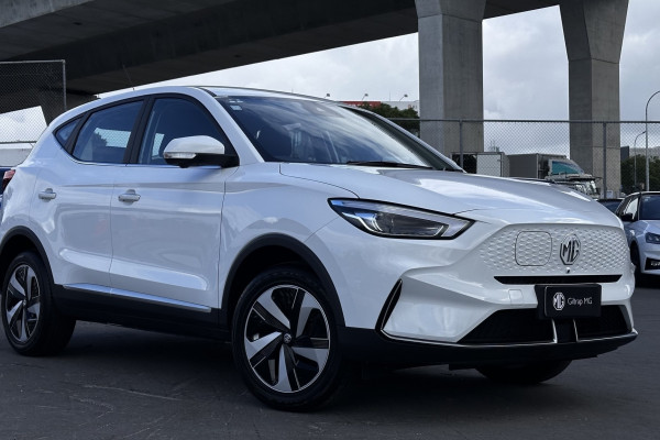 2025 MG ZS EV EXCITE SUV