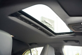2024 MY24.5 MG MG3 ZP22 Essence Hybrid+ Hatch