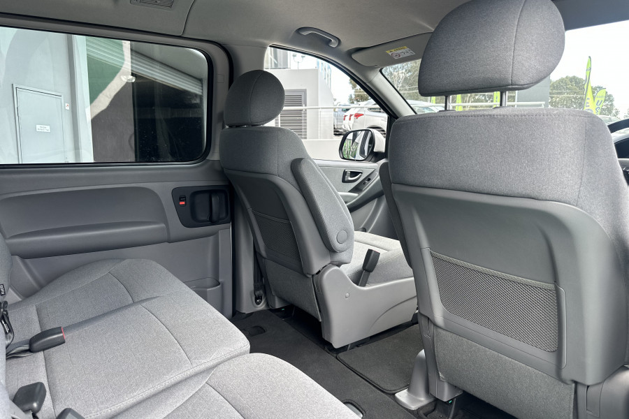 2020 MY21 Hyundai iMax TQ4 Active Wagon Image 8