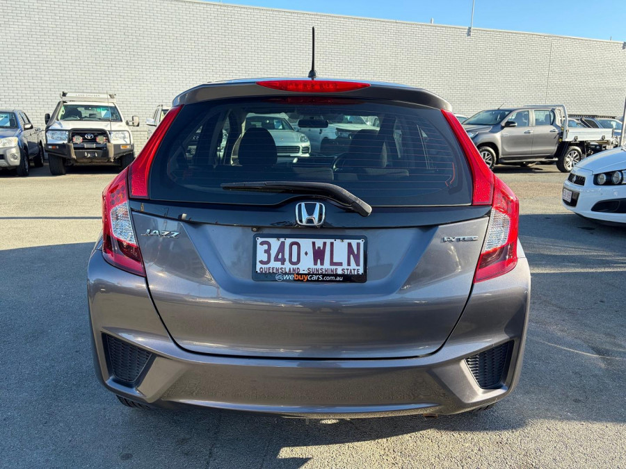 2016 Honda Jazz GF VTi Hatch Image 9