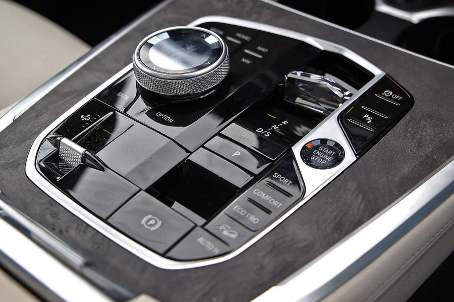 2026 BMW X7 G07 LCI xDrive40i M Sport SUV