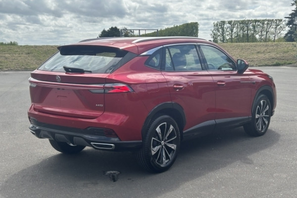 2024 MG HS Excite SUV