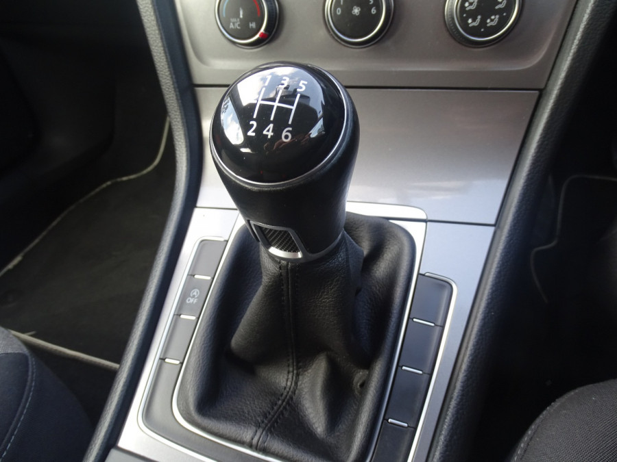 2015 Volkswagen Golf 7 90TSI Comfortline Hatch Image 18
