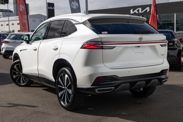 2025 MG HS AS33 Essence SUV Image 3