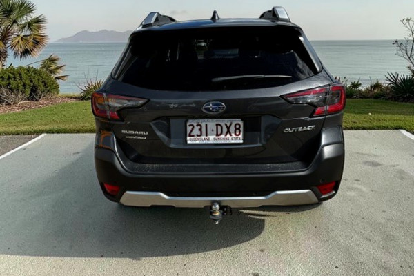 2022 Subaru Outback 6GEN AWD Touring SUV Image 5