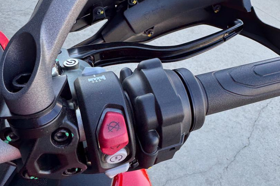 2024 Ducati Multistrada V2 S Multistrada Image 18