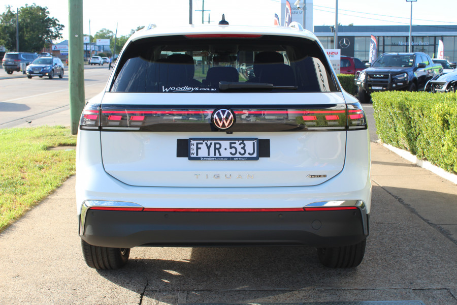 2025 Volkswagen Tiguan CT 150TSI Elegance SUV Image 5