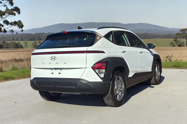 2026 Hyundai KONA SX2.V3  SUV Image 4