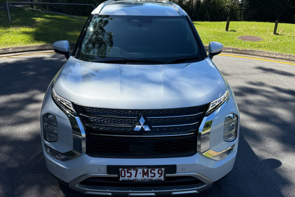 2023 MY24 Mitsubishi Outlander ZM LS SUV Image 5
