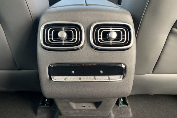 2025 Jaecoo J8 Track Wagon Image 16