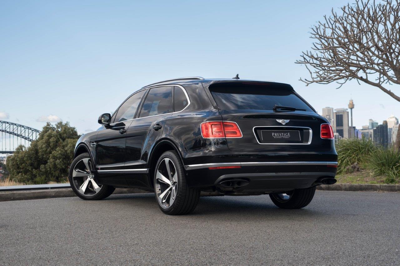 2016 Bentley Bentayga First Edition W12  SUV Image 6