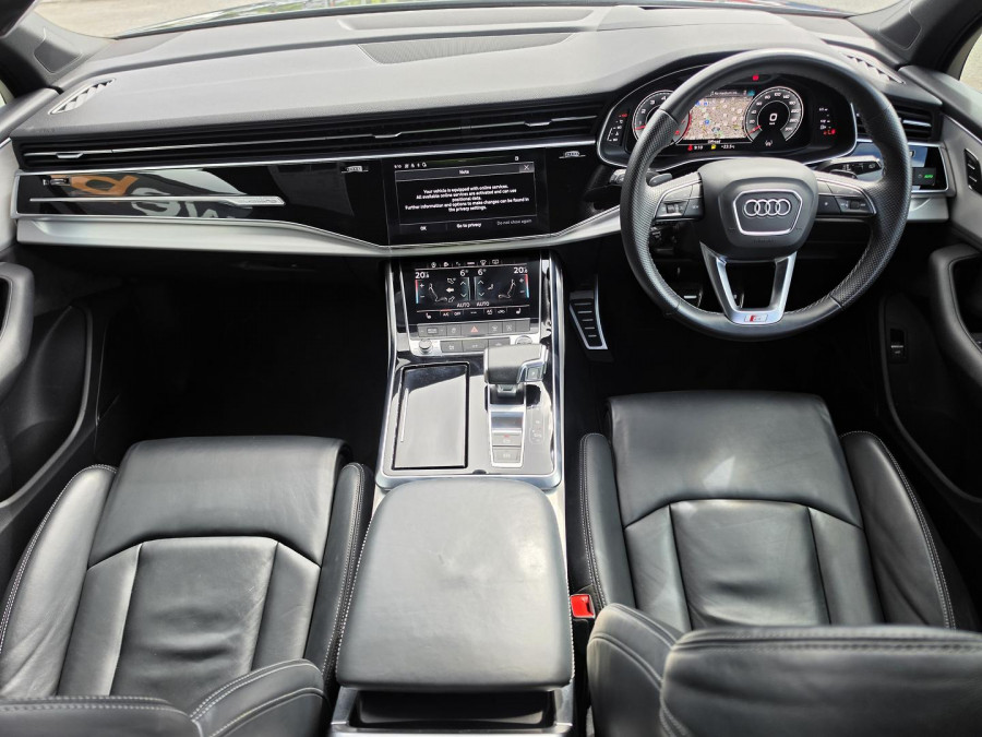2022 Audi Q7 4M 55 TFSI S line SUV Image 13