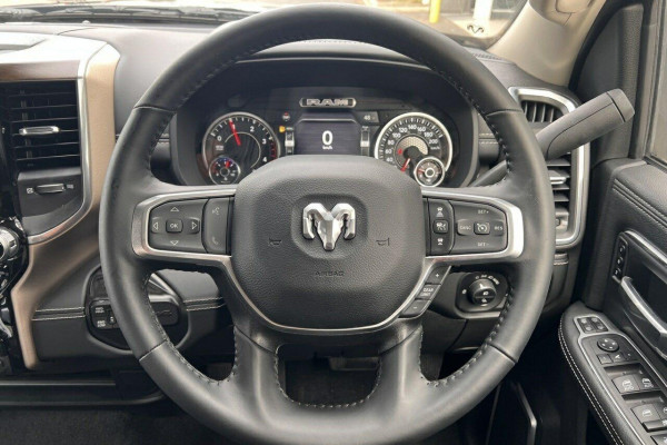 2024 Ram 2500 DJ Laramie Ute Image 5