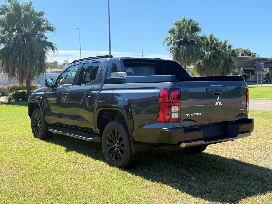 2026 Mitsubishi Triton MV GSR Ute Image 5