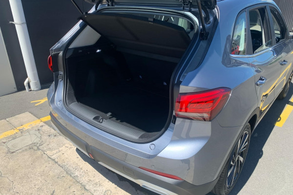 2026 MG ZS ZS32 Essence SUV Image 17
