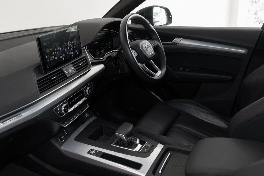 2023 Audi Q5 FY 40 TDI SUV