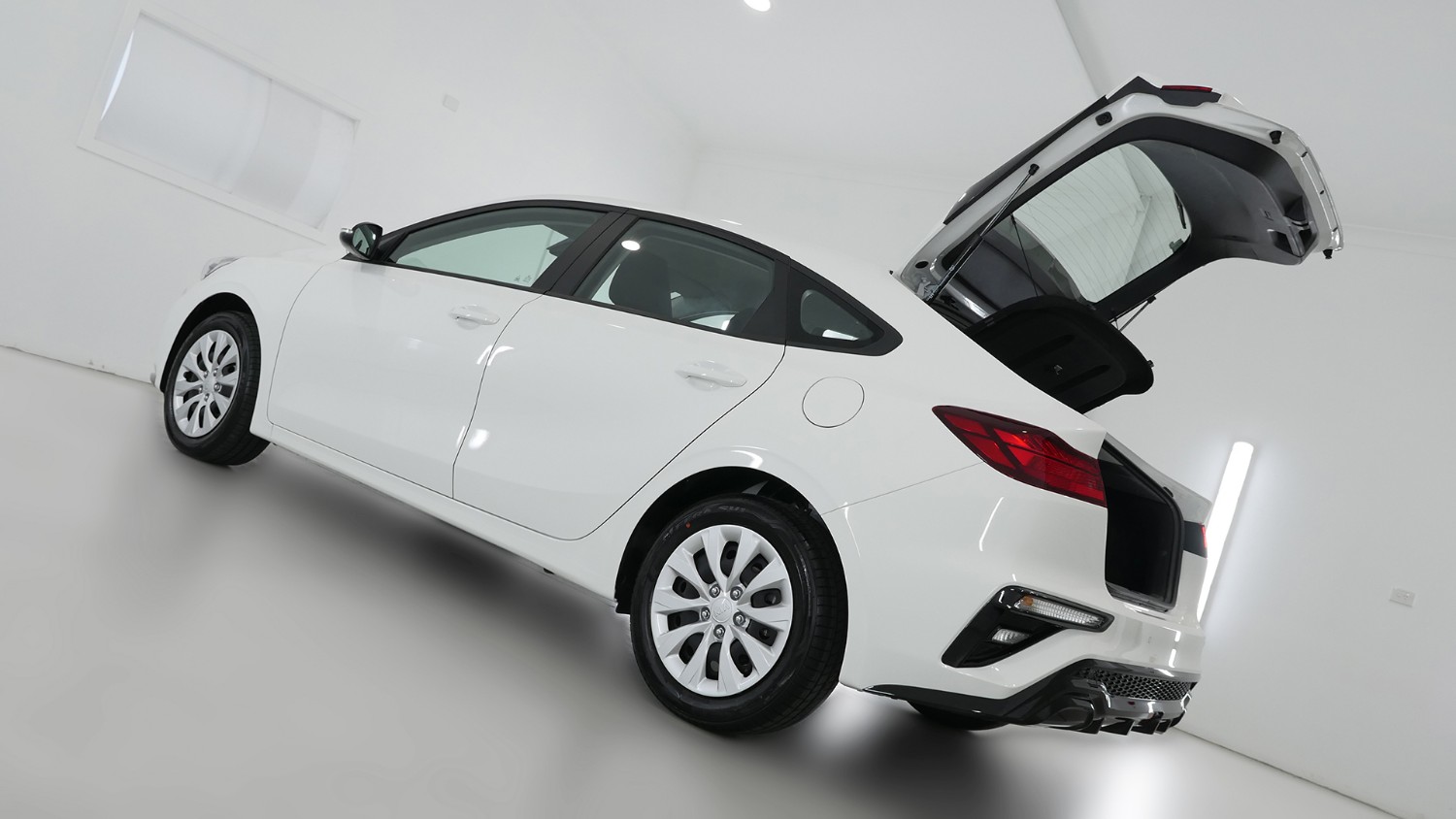 2021 MY20 Kia Cerato BD S with Safety Pack Hatchback Image 8