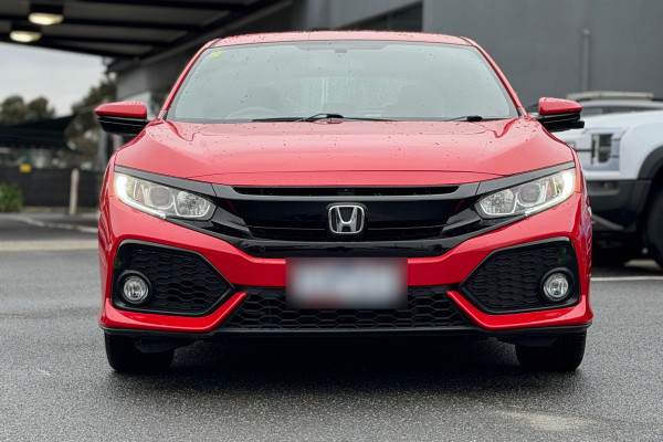 2017 Honda Civic 10th Gen VTi-S Hatch Image 3