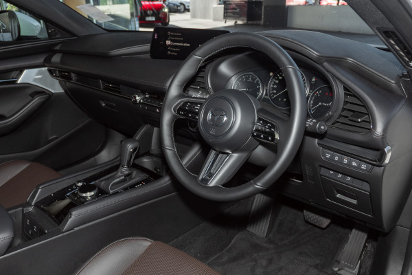 2026 MY25 Mazda 3 BP Series G25 Astina Hatch Image 6