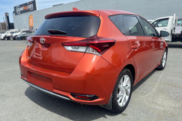 2017 Toyota Corolla ZRE182R Ascent Sport Hatch Image 8