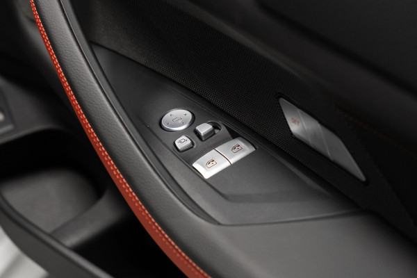 2025 BMW 4 Series G22 LCI 430i M Sport Coupe image 16