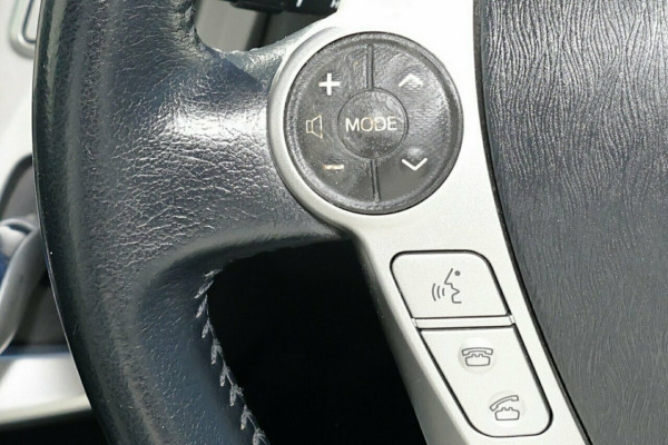 2013 Toyota Prius V ZVW40R  Wagon Image 18