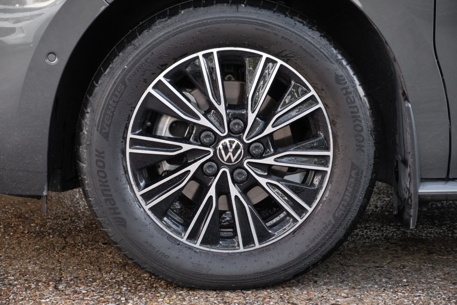2025 MY26 Volkswagen Multivan T7 TDI360 Life LWB People Mover