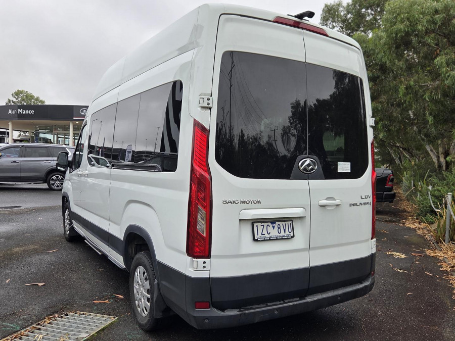 2023 LDV Deliver 9  LWB Van Image 5
