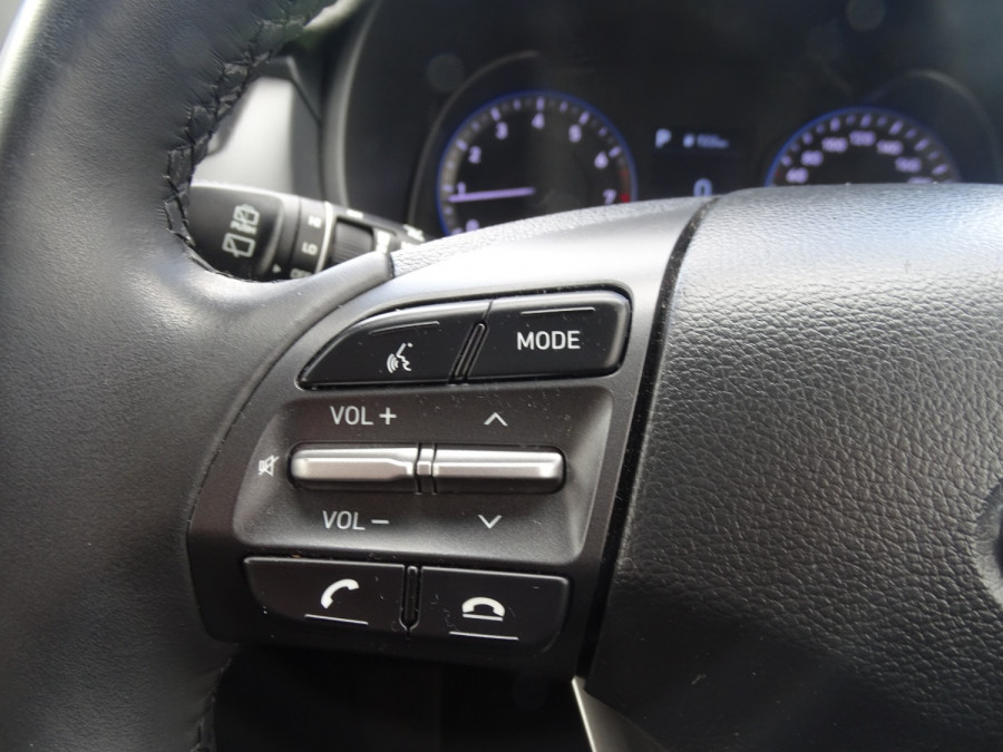 2020 Hyundai KONA OS.3 Active SUV Image 18
