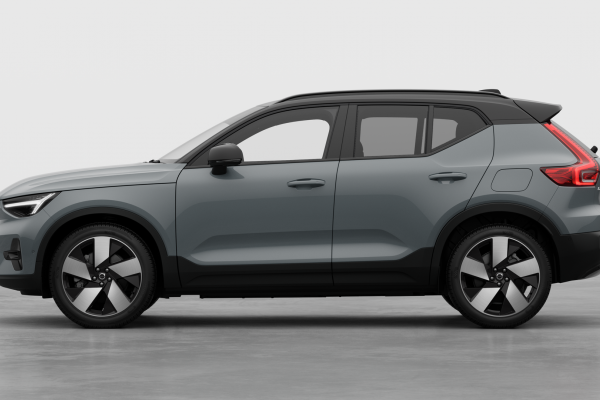 2026 Volvo EX40  Ultra Twin Motor Performance SUV