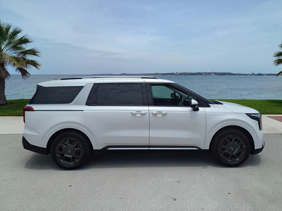 2026 Kia Carnival KA4 PE GT-Line People Mover Image 6