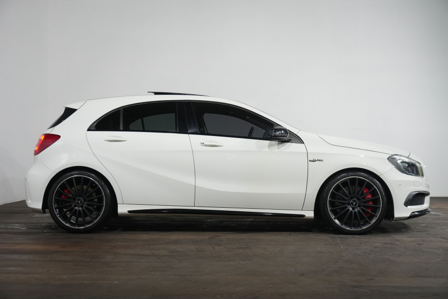 2015 Mercedes-Benz A-Class A45 AMG Hatch Image 4
