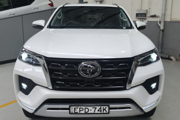 2021 Toyota Fortuner GUN156R Crusade SUV Image 3
