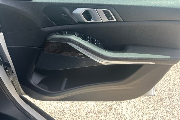2020 BMW X5 G05 Turbo xDrive25d SUV Image 33