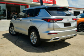 2024 Mitsubishi Outlander ZM LS SUV