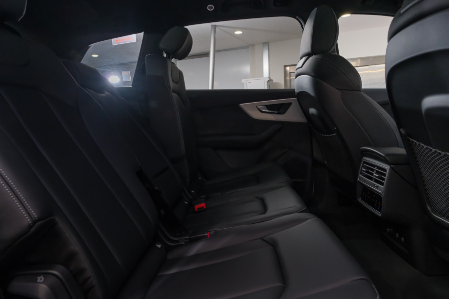 2026 MY25 Audi Q7 4M TFSI 250kW S line SUV