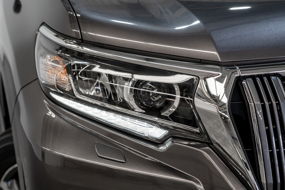 2023 Toyota LandCruiser Prado Prado Kakadu SUV Image 2