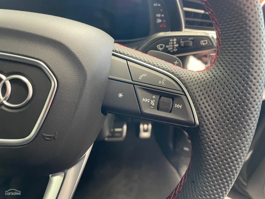 2025 Audi SQ7 4M TFSI SUV Image 17