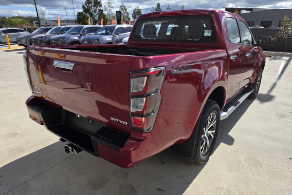 2026 Isuzu D-MAX RG LS-U Ute Image 3