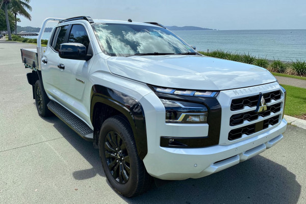 2025 Mitsubishi Triton MV  GSR Cab Chassis Image 1