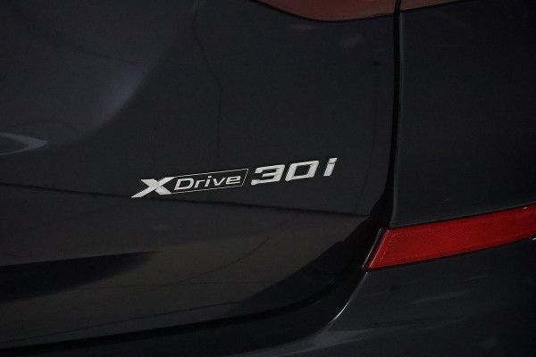 2019 BMW X3 G01 xDrive30i SUV image 6